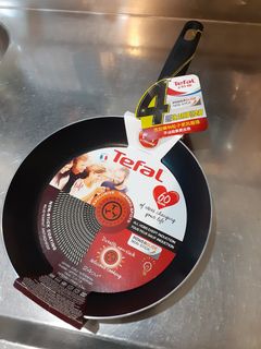 （分類：）位於 。 由 reg2021 提交（商品編號 1144212000，圖片 1）。簡介： 。