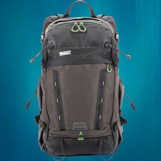 Thinktank MindShift Gear BackLight 18L Backpack (Charcoal)