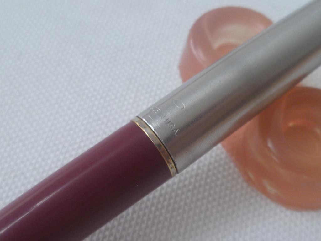 VINTAGE Authentic Parker 45 Burgundy Fountain Pen USA (#42), Hobbies ...