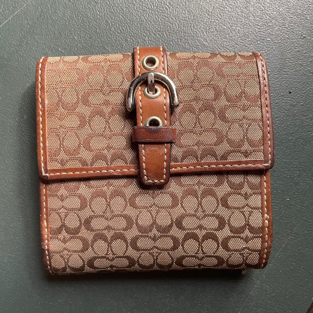 Vintage Coach wallet in mini signature jacquard