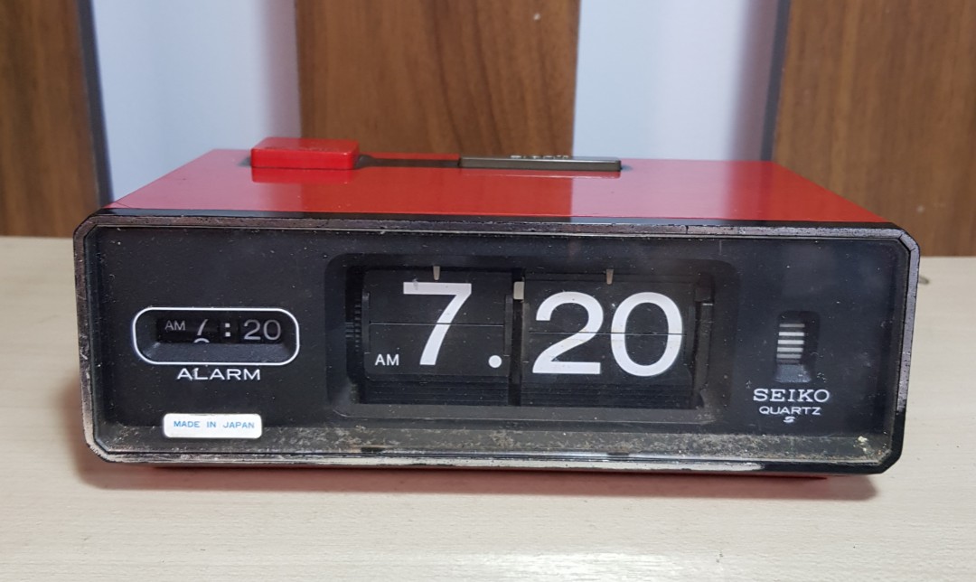 Vintage Seiko Flip Clock working, Furniture & Home Living, Home Decor