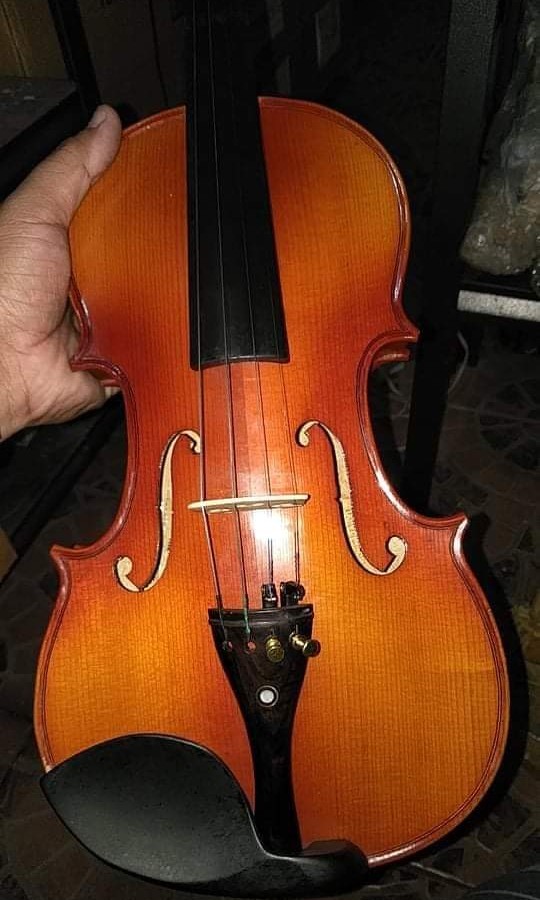 Violin made in japan, Hobbies & Toys, Music & Media, Musical