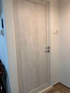 Vinyl Door wrap