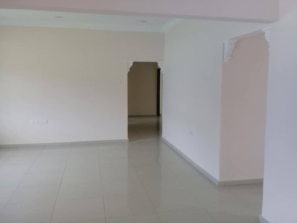 [WTS] Bungalow Jalan Kota Raja, Taman Alam Shah, Klang, Property, For