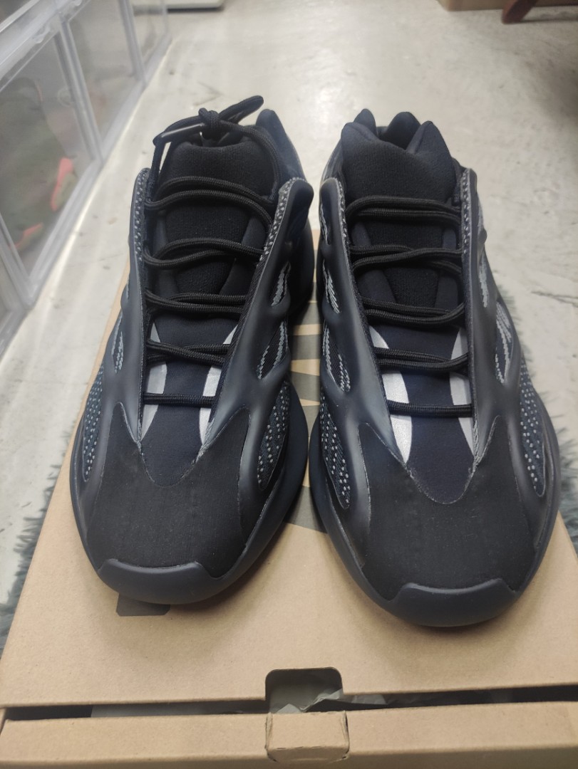 yeezy dark glow v3