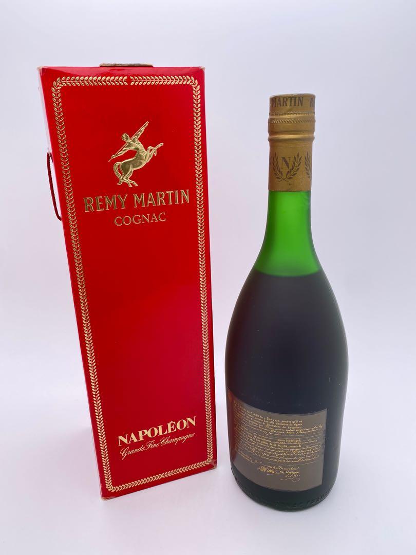 70's Remy Martin Napoleon cognac 700ml 人頭馬拿破崙金紙, 嘢