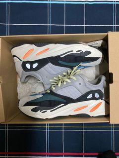 yeezy 700 wave runner size 12