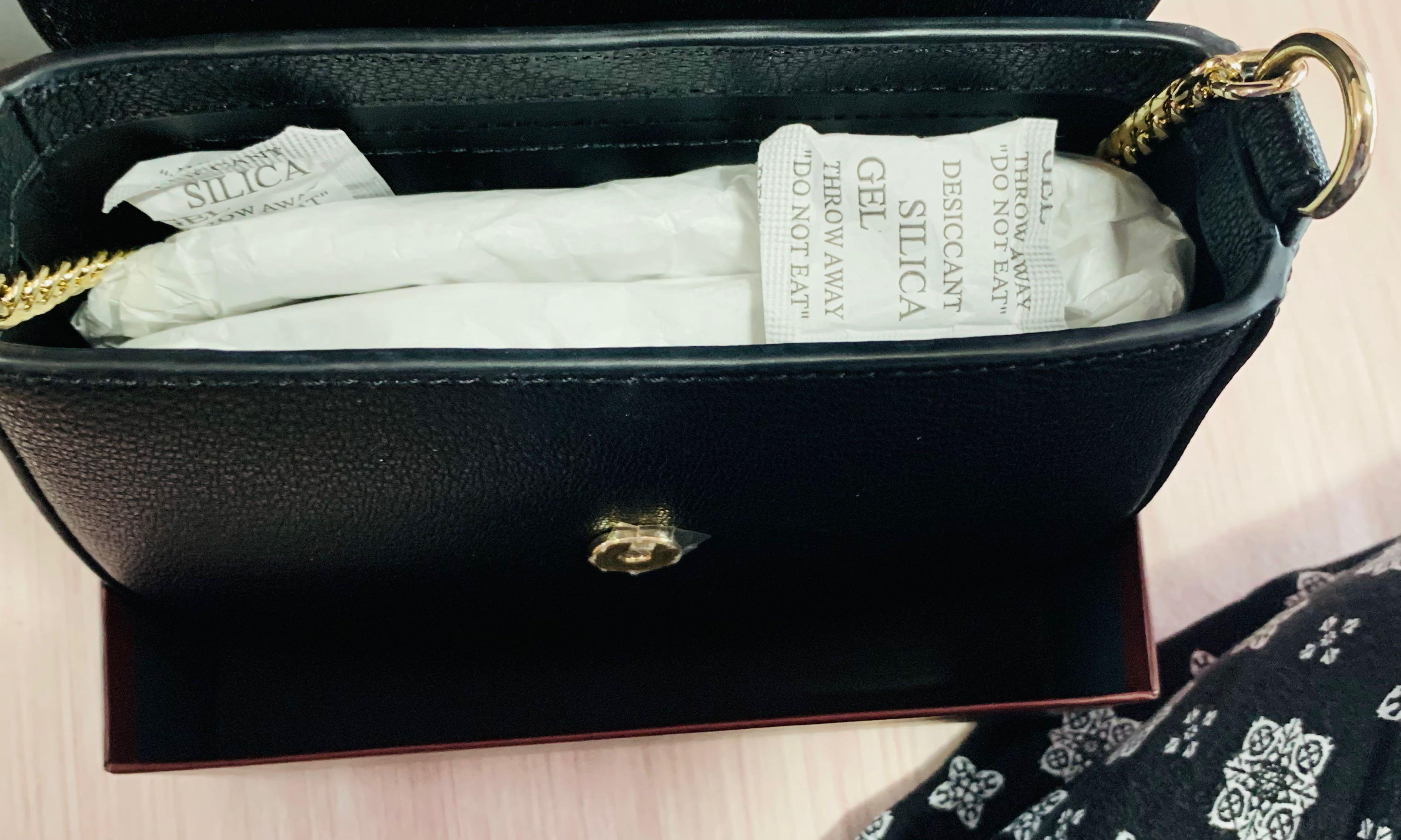 Aigner ava cheap icon bag