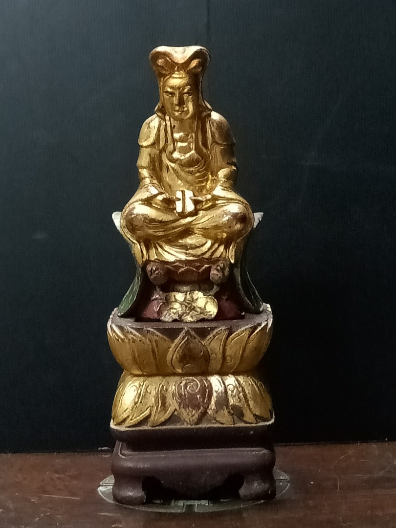 Antique Cantonese Traditional Workmanship of the Wood Carved