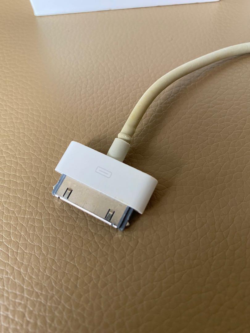 Apple 原裝充電線叉電線iPhone 4s / iPhone 4 / iPad 3 2 1 / iPod / Original cable, 手提電話, 電話&平板電腦配件, 充電器及電線- Carousell Apple 原裝充電線叉電線iPhone 4s / iPhone 4 / iPad 3 2 1 / iPod / Original cable, 手提電話, 電話&平板電腦配件, 充電器及電線- Carousell