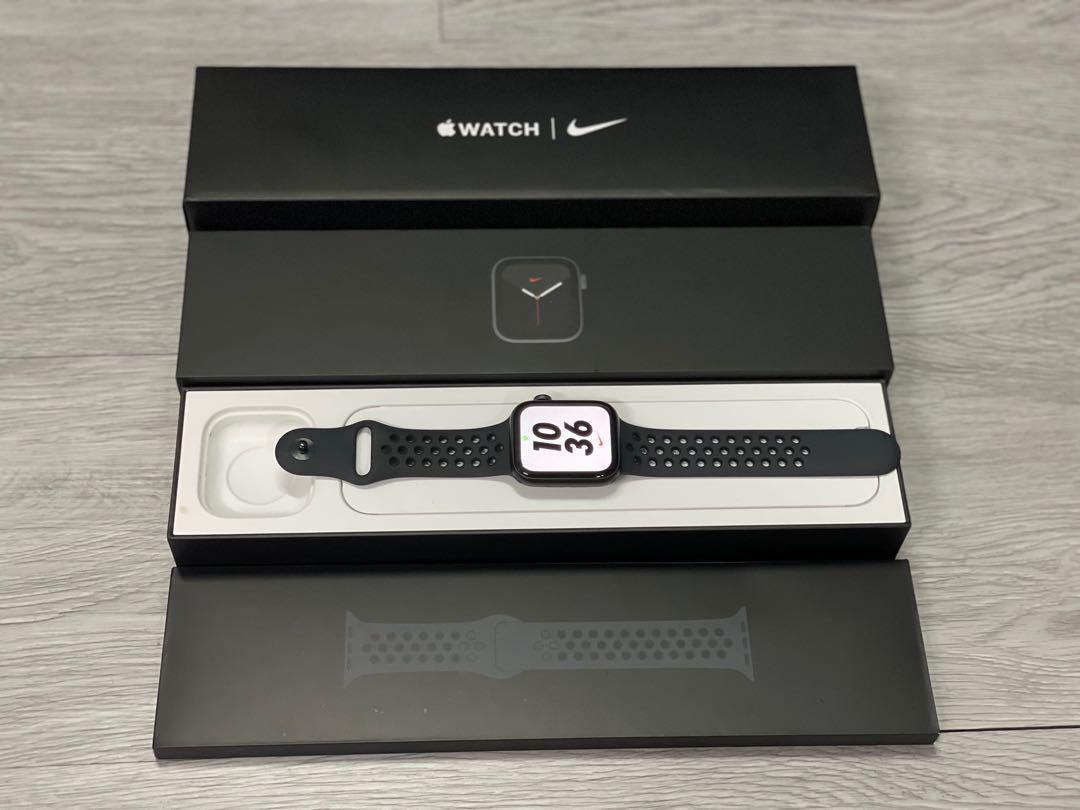 Apple Watch Nike S5 44mm, Mobile Phones \u0026 Gadgets, Wearables \u0026 Smart Watches  on Carousell