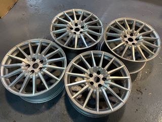 （分類：）位於 。 由 tommyckli 提交（商品編號 1144268627，圖片 1）。簡介： 。