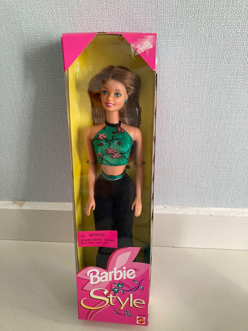 B03 Barbie Doll Style Fashion Avenue Dark Blonde 1998 Hobbies