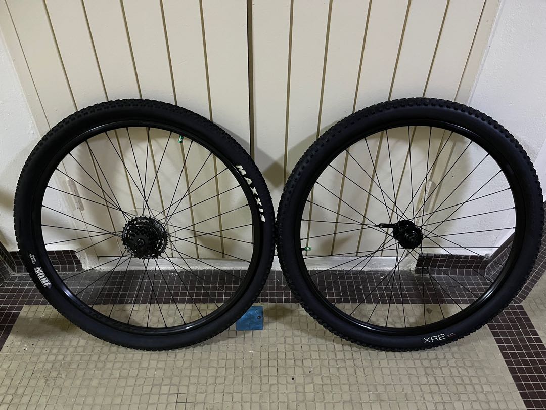 Bontrager 29 MTB wheelset for sale Sports Equipment Bicycles