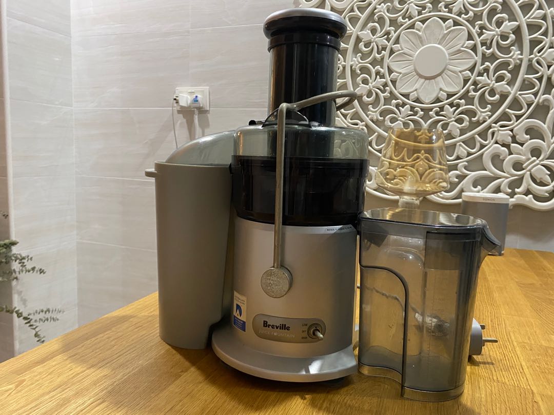 Breville juicer, TV & Home Appliances, Kitchen Appliances, Juicers