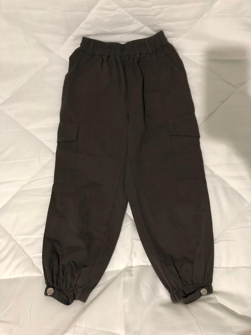 CARGO PANTS, Women's Fashion, Bottoms, Other Bottoms on Carousell