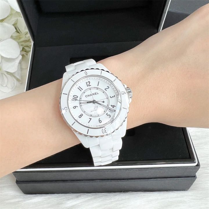 Chanel j12 hotsell 38mm white