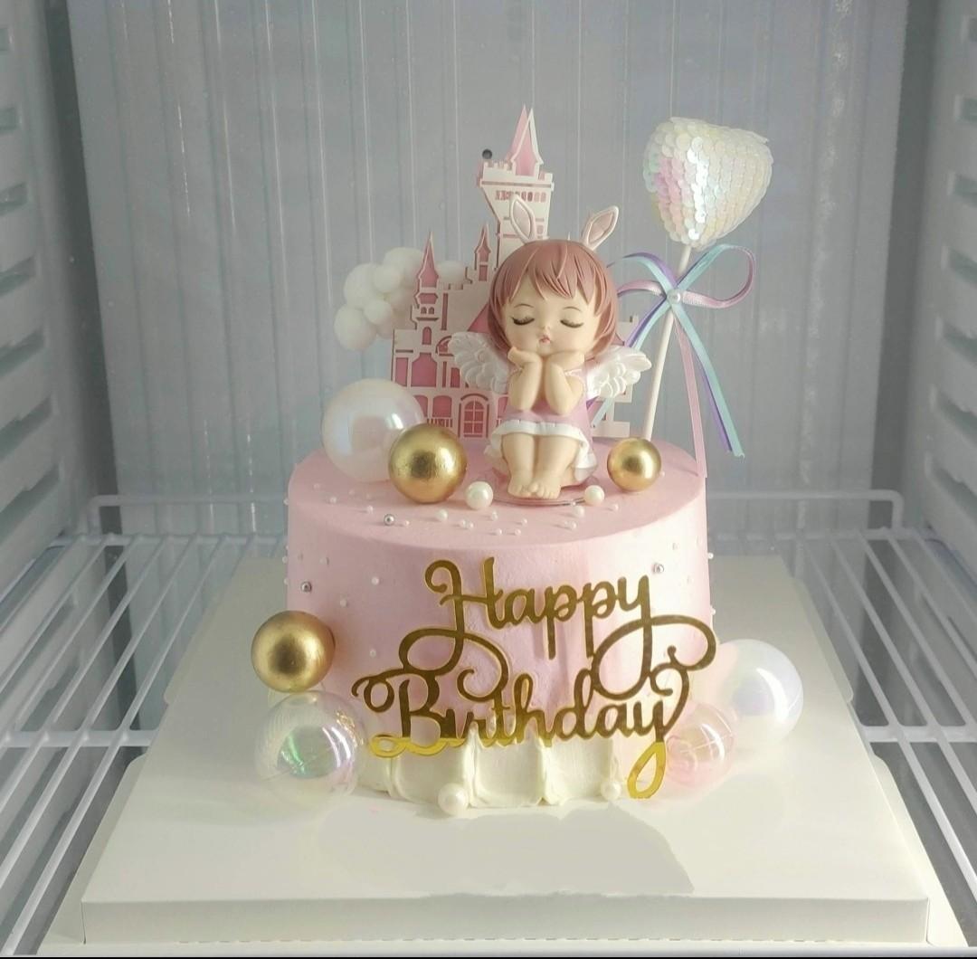Fresh cream birthday cake, Food & Drinks, Homemade Bakes on Carousell