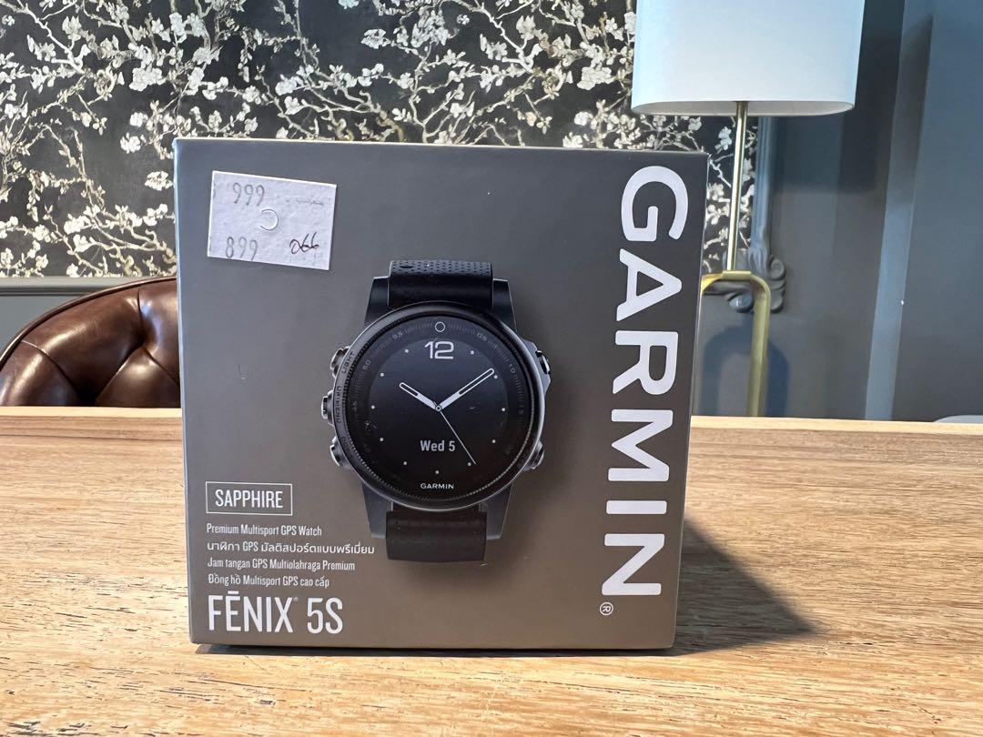 Garmin Fenix 5s Sapphire