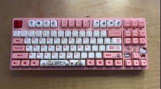 Hello Kitty keyboard