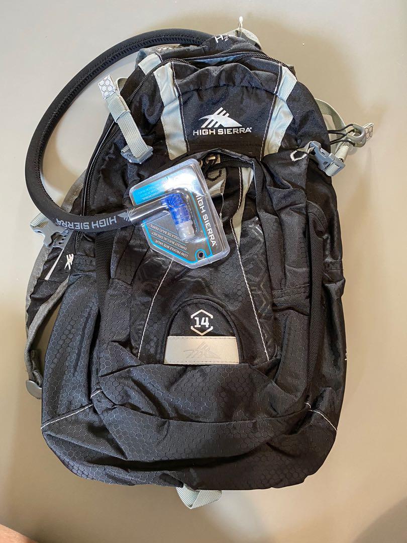 High Sierra Wahoo 14L Hydration Bag 2L Hydration System Sports