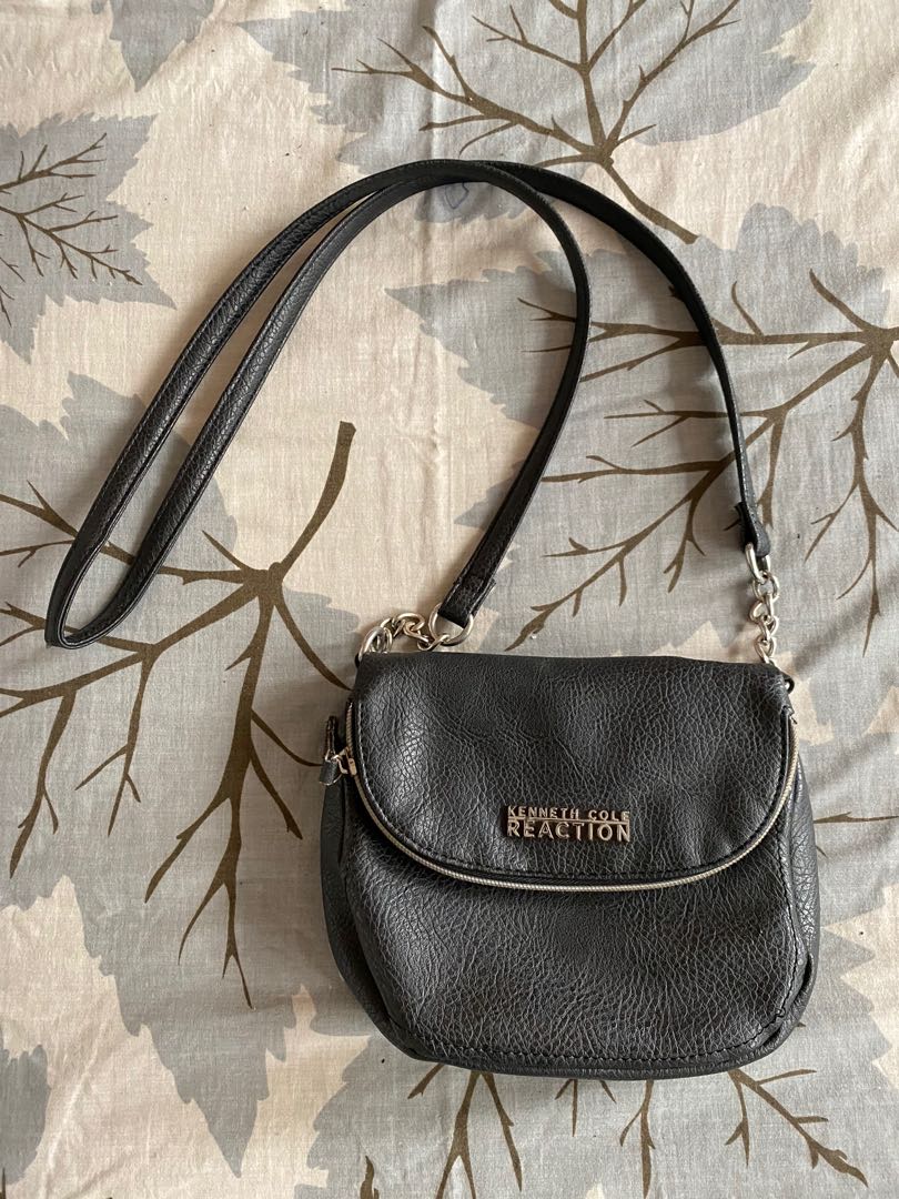 kenneth cole reaction sling bolsa price