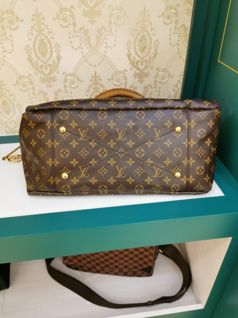 Louis Vuitton Artsy MM Monogram Canvas - Touched Vintage