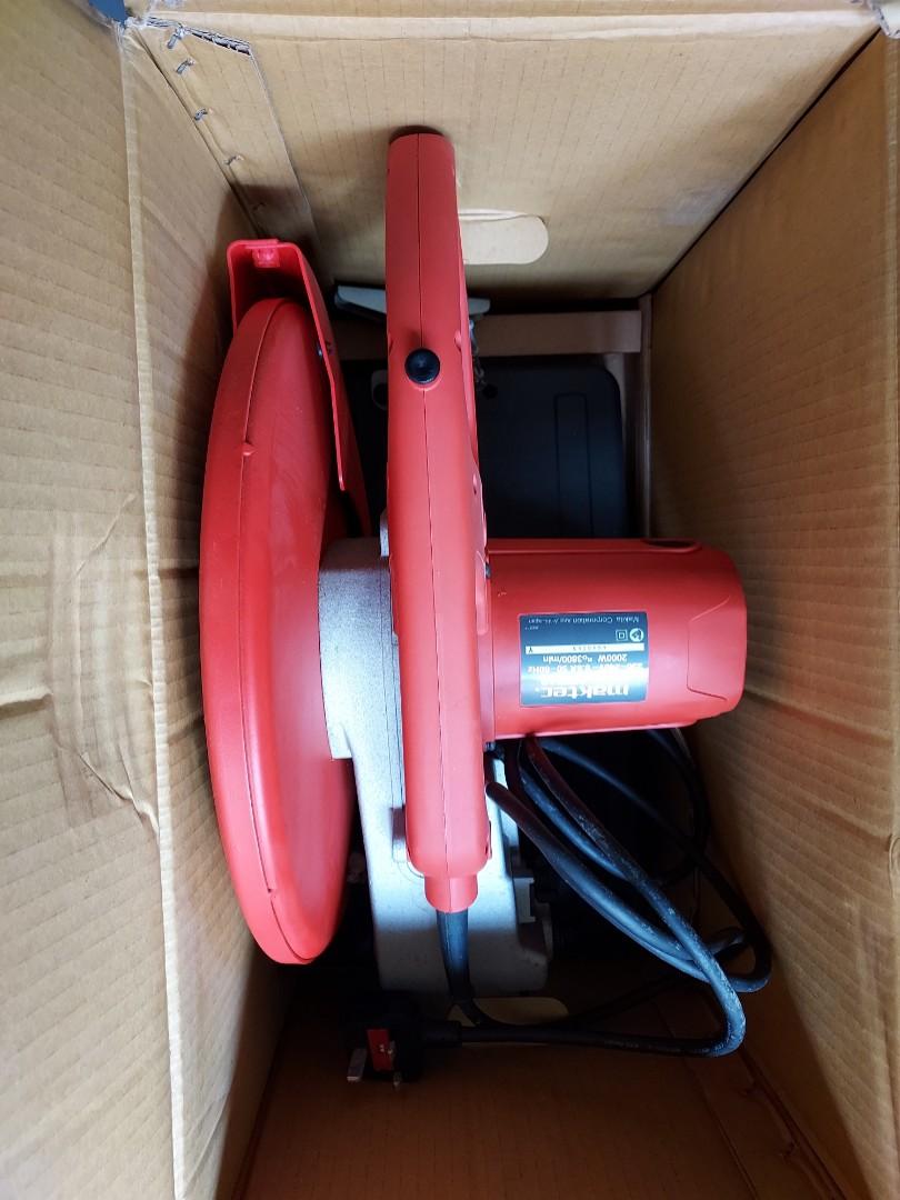 Maktec By Makita MT240 CUT OFF SAW 220V Furniture Home Living Home Improvement Organisation Home Improvement Tools Accessories on Carousell