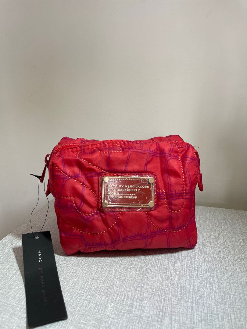 Marc by marc jacobs pouch sales