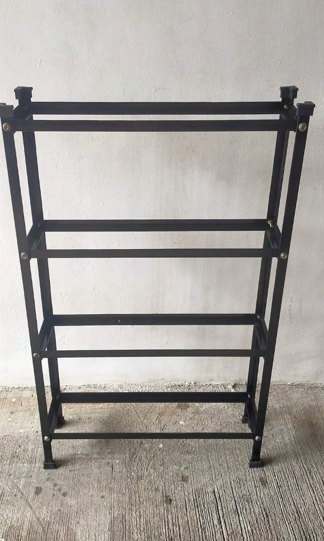 Modular betta rack (4x6x8, 6x6x8, 12x6,8), Pet Supplies, Homes & Other ...
