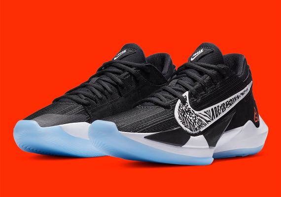 how much are the zoom freak 2