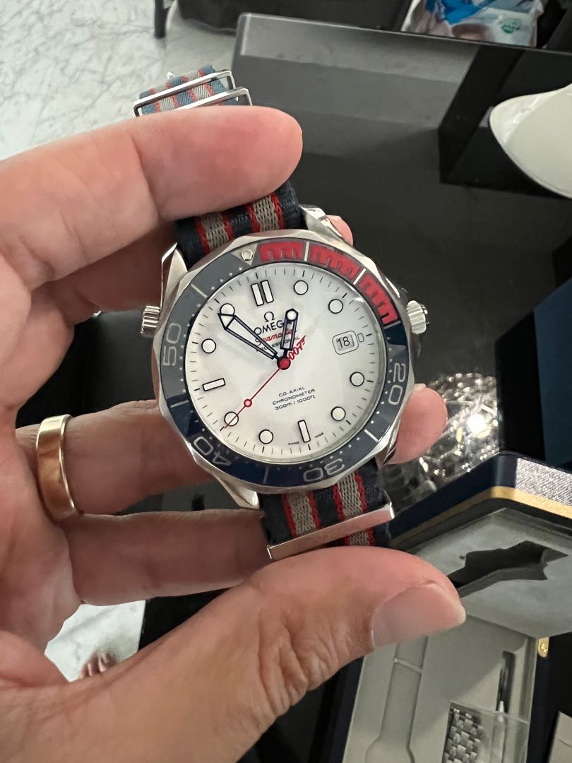 Omega Seamaster Commander 007 Limited 