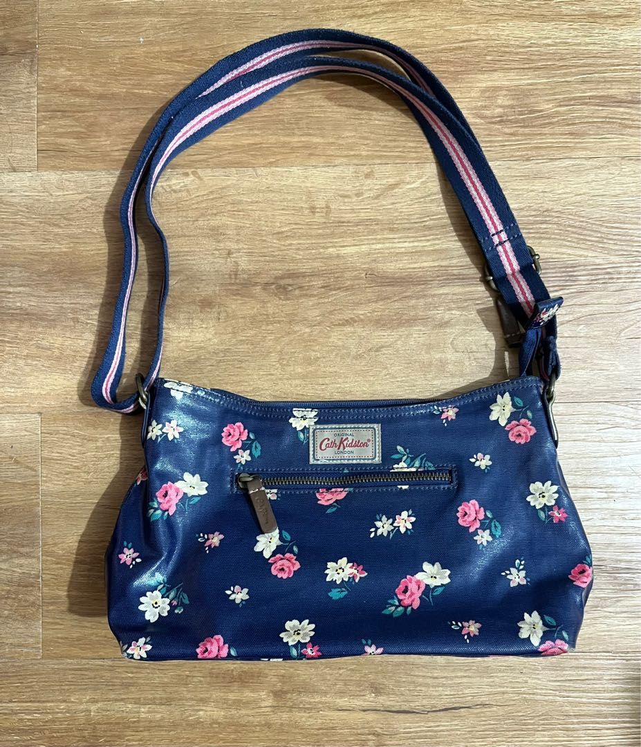 Original Cath Kidston bag, Women's Fashion, Bags & Wallets, Shoulder
