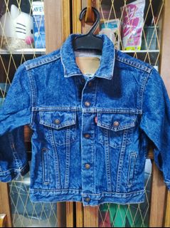 (Category: ) located in . Submitted by fashionmind21 (Listing ID 1144357005, Image 1). Description: .