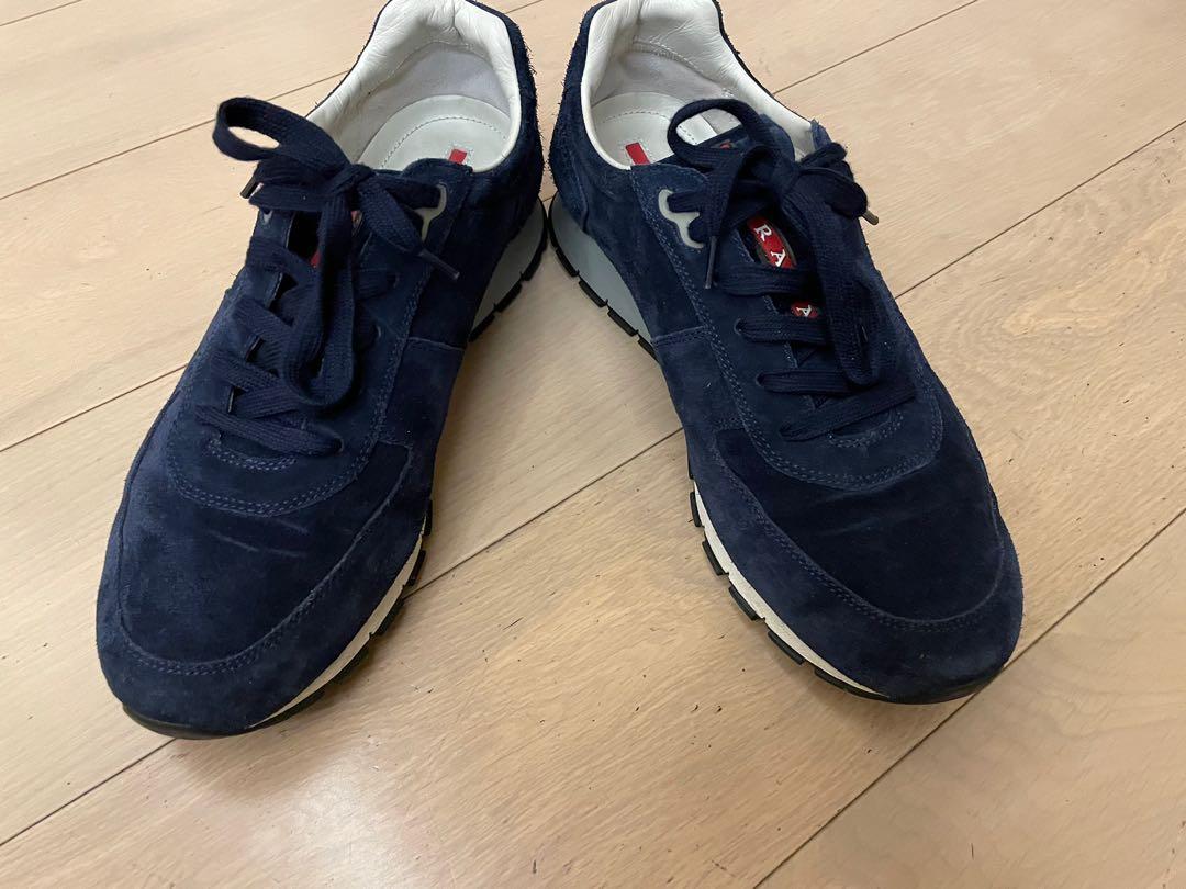 Prada Sneakers Navy Blue US9 JP27, 男裝, 鞋, 波鞋- Carousell