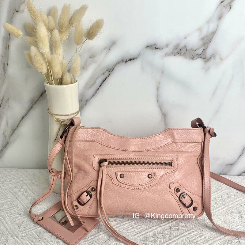 Balenciaga classic hot sale hip bag