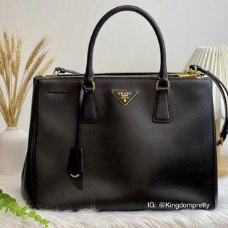 prada olive green bolsa