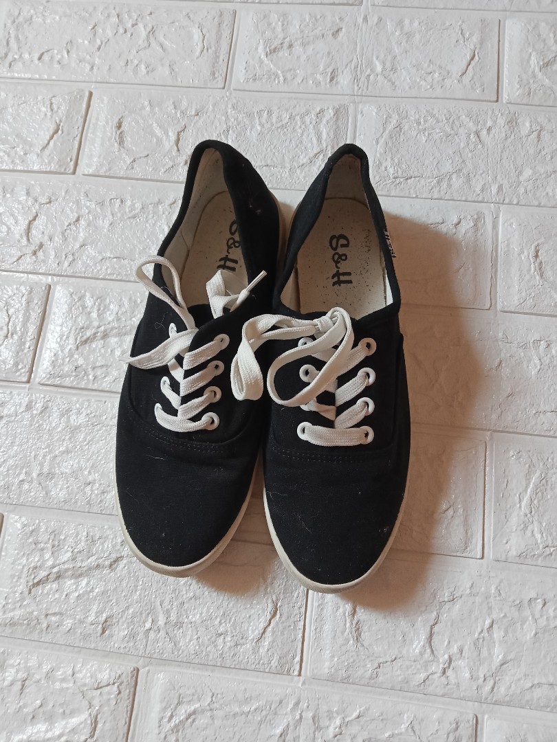 s&h sneakers, Women's Fashion, Footwear, Sneakers on Carousell