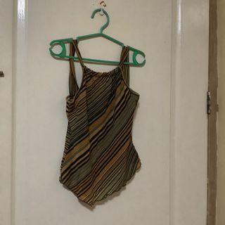 (Category: ) located in . Submitted by thriftminded1 (Listing ID 1144385460, Image 1). Description: .