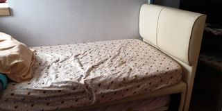 (Category: ) located in . Submitted by lohcm88 (Listing ID 1144284752, Image 1). Description: .