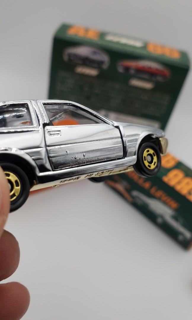 TOMICA Limited Edition MEGAWEB 5th Anniversary AE 86 LEVIN