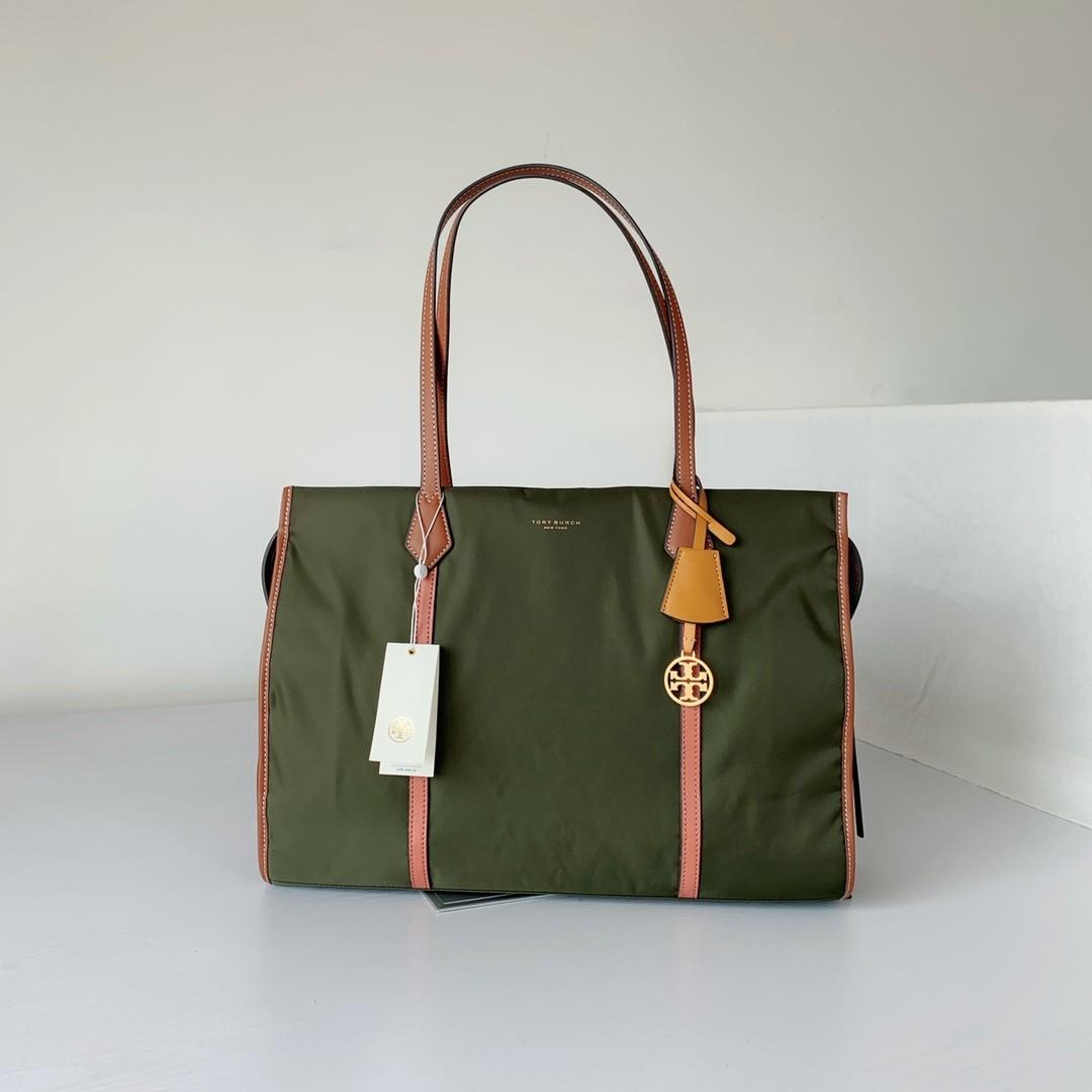 Tory Burch Large Perry Nylon Tote Bag Army Green, Women's Fashion, Bags &  Wallets, Tote Bags on Carousell