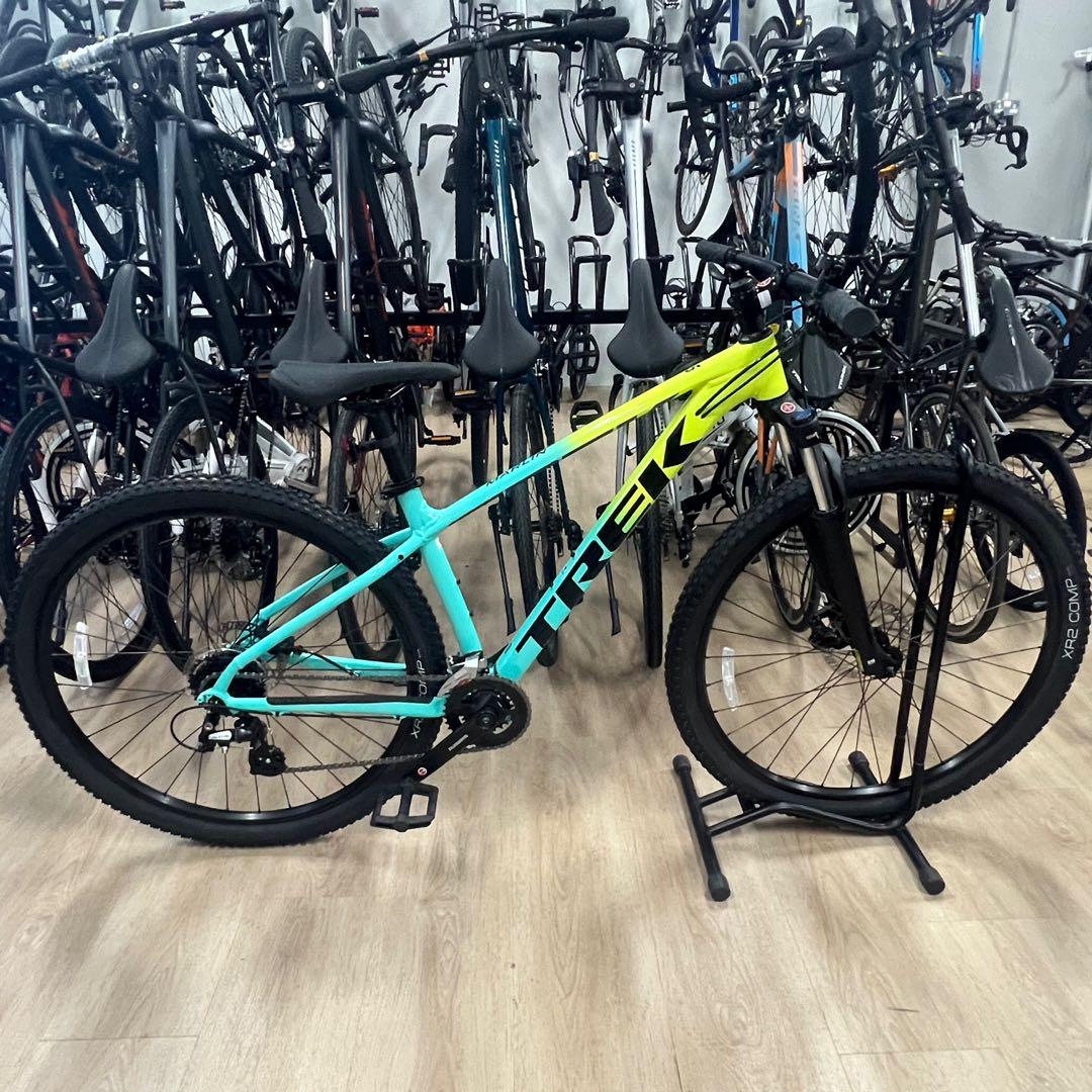 Trek shimano online altus