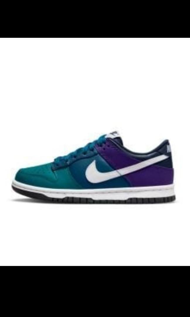 Purple teal best sale nike