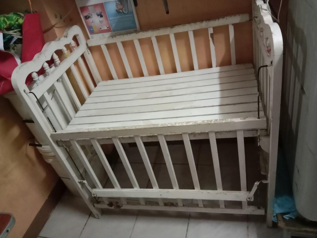 Wooden Crib Adjustable, Babies & Kids, Baby Nursery & Kids Furniture
