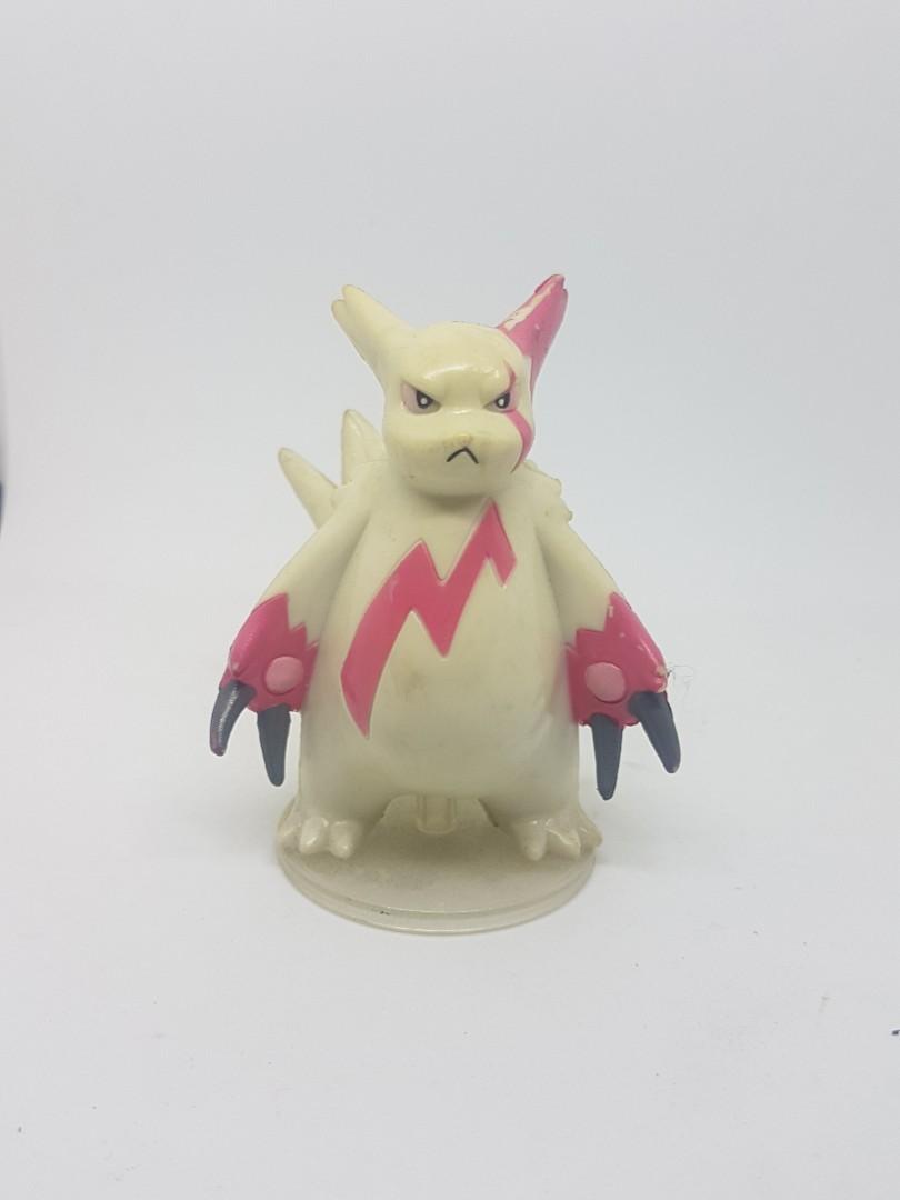 Zangoose figure pokemon (Category: Figurines & Statues) located in Caloocan City. Submitted by mackenzie001 (Listing ID 1144426171, Image 1). Description: .