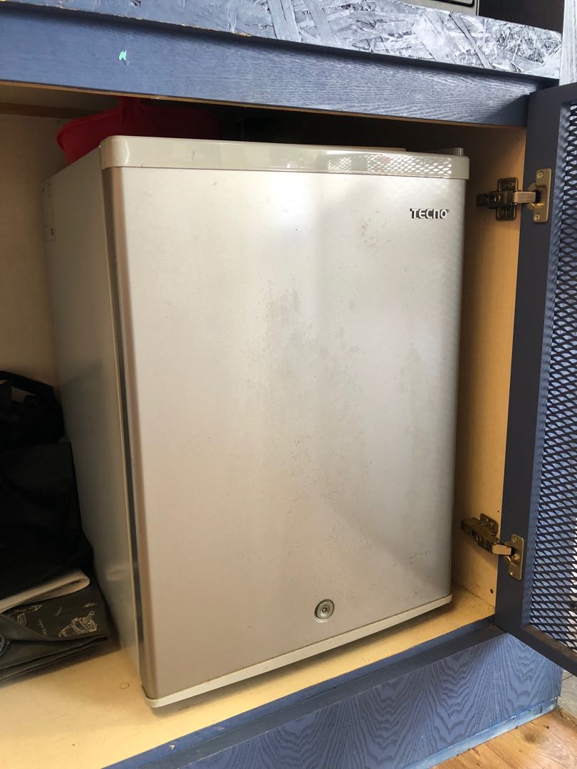 fridge 33 by 67