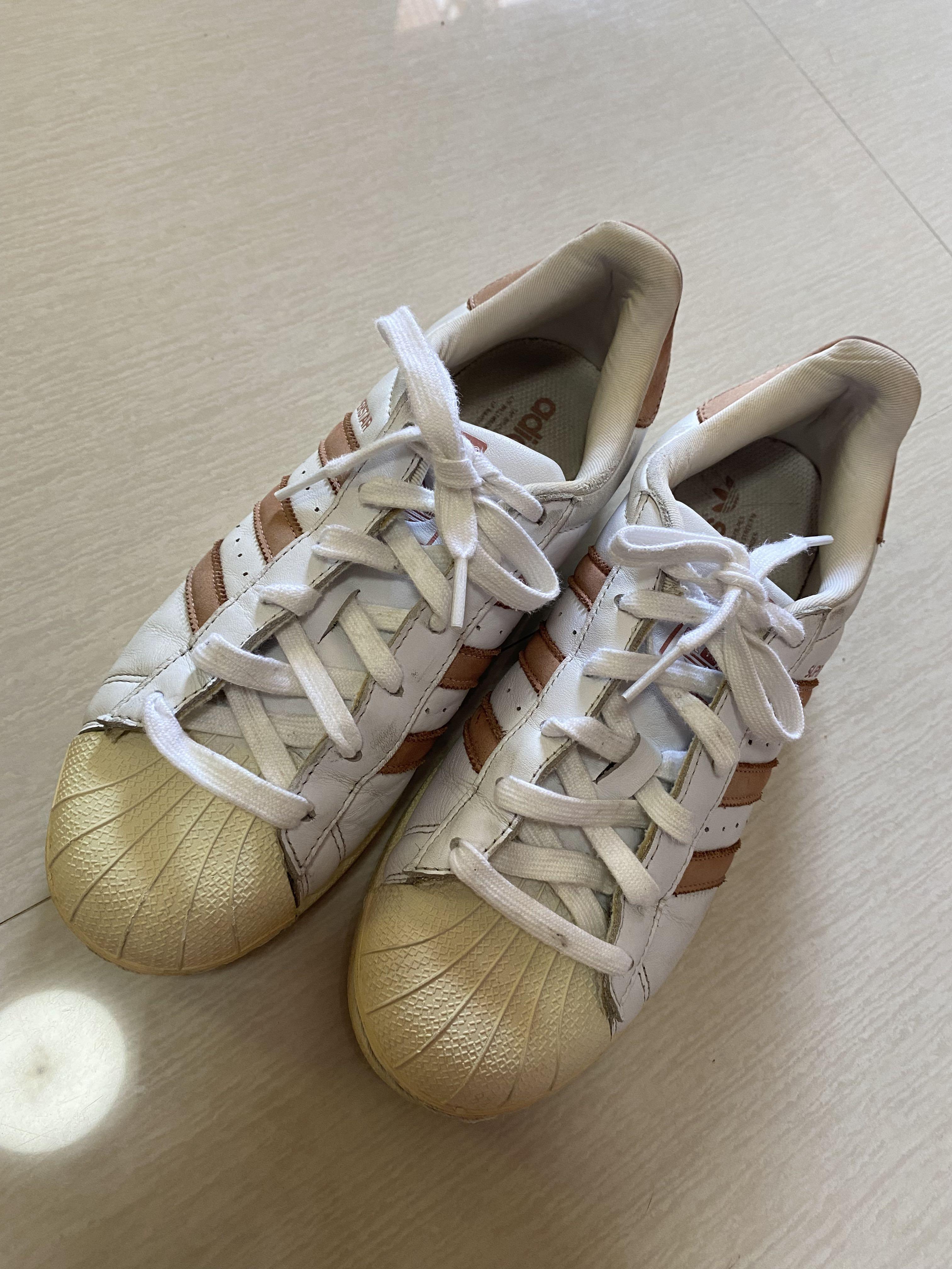 ADIDAS Superstar (Category: Sneakers) located in Lucena. Submitted by declutteringgabe (Listing ID 1144490579, Image 2). Description: -Size 7.5W (I’m a size 8, fits me well) -100% Original -RFS: Decluttering shoes -Issues: Yellowing, signs of usage, no box -PM if interested for more pics.