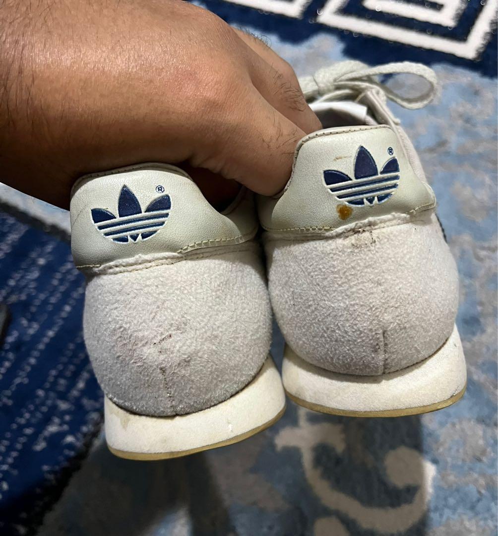 Adidas Vintage 90s Men s Fashion Footwear Sneakers on Carousell