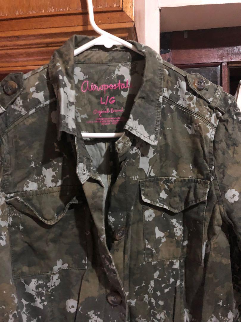 Aeropostale Camo Windbreaker Jacket with adjustable straps on side, Women's  Fashion, Coats, Jackets and Outerwear on Carousell